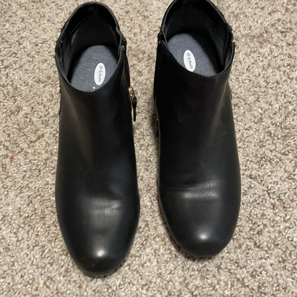 Dr Scholl’s Be energized foam technology booties 9